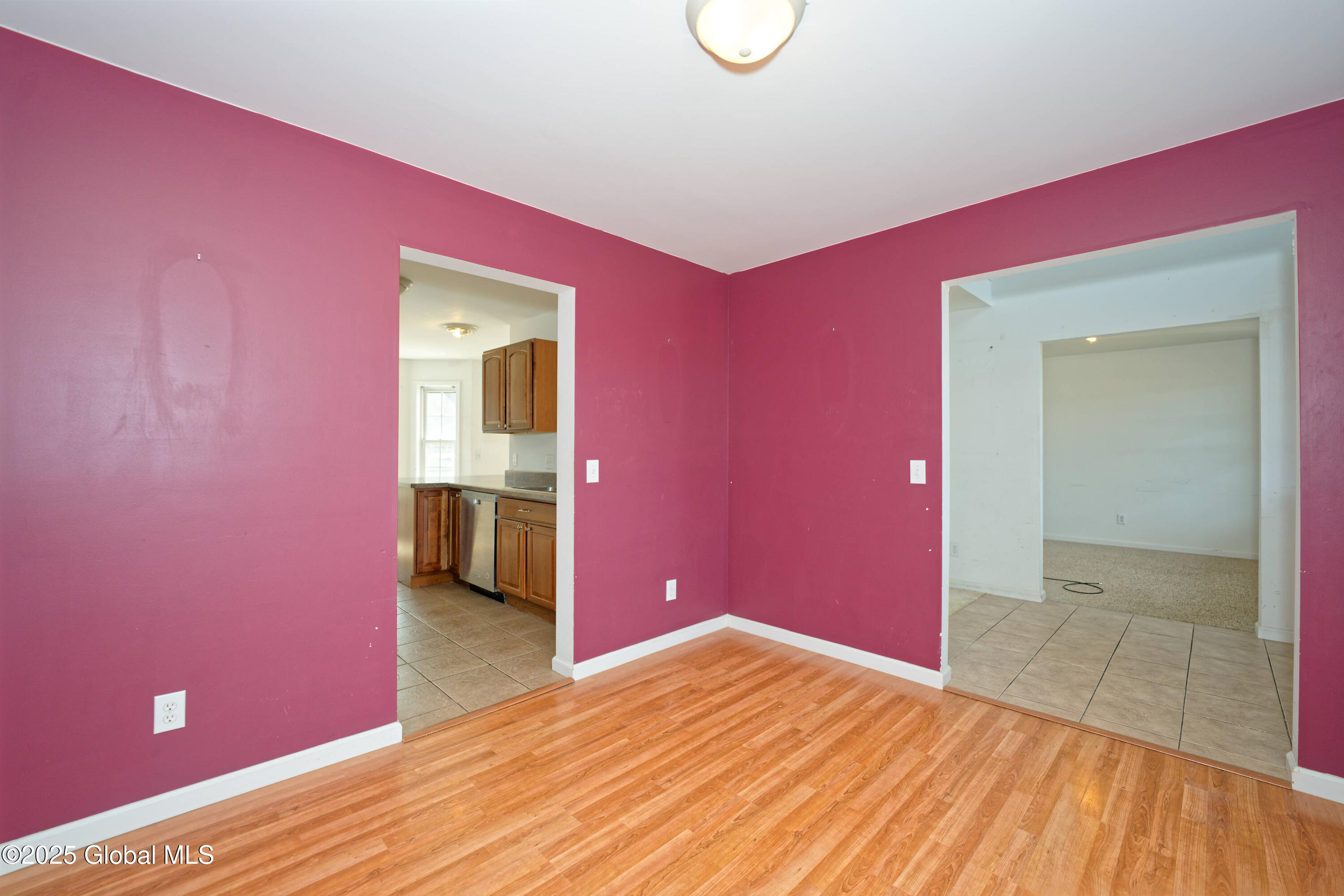 24 Laura Lane, Ravena, New York image 5