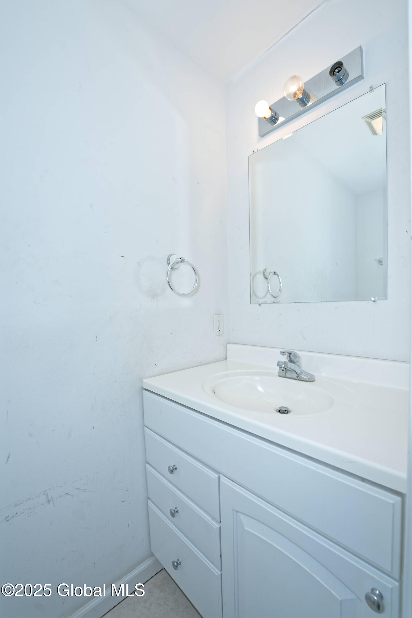 24 Laura Lane, Ravena, New York image 34