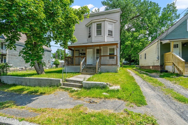 815 DAVIS TER, SCHENECTADY, NY 12303 - Image 9fcbc7b85d741571bef7bc2c0544a6ff/3316272537