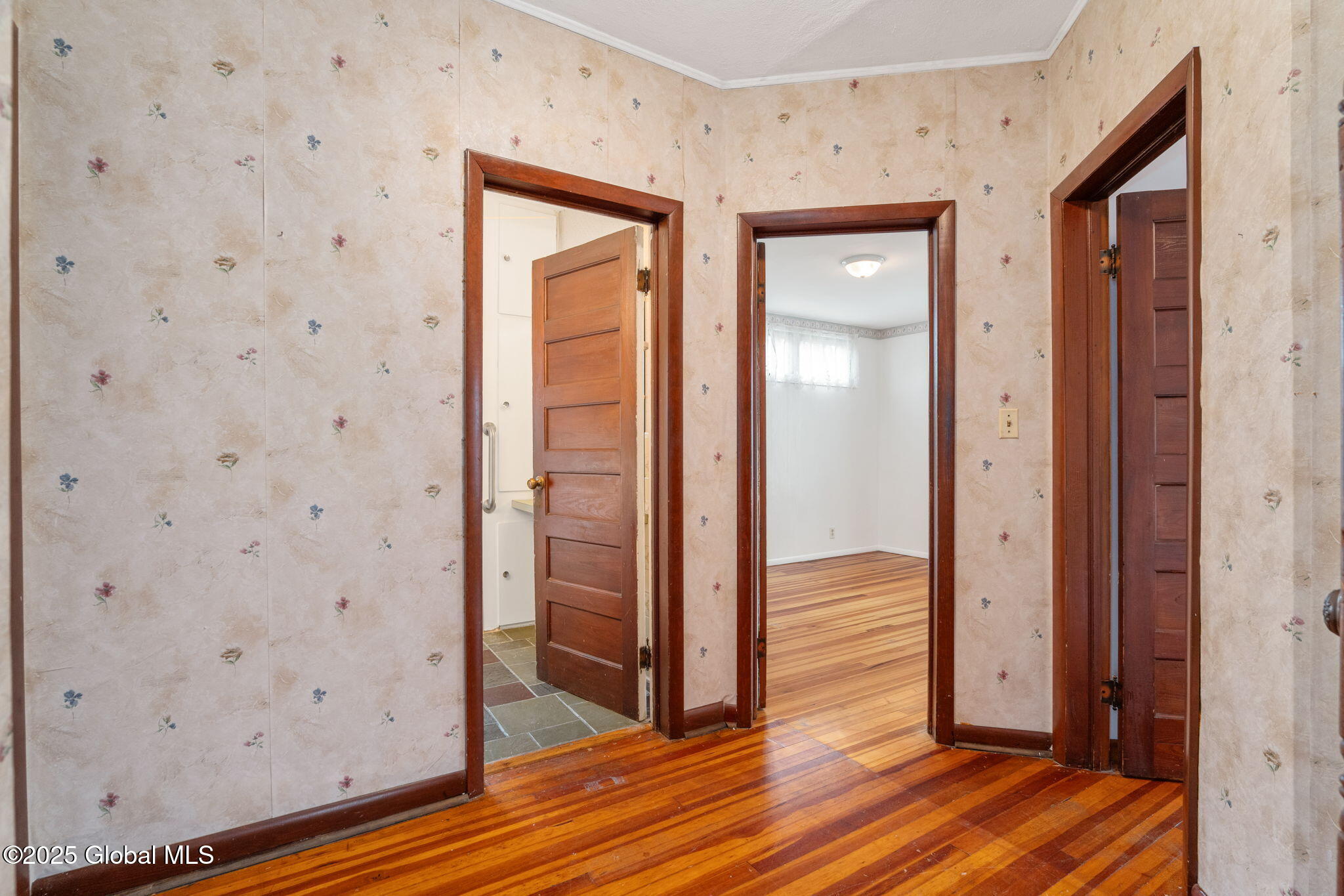 1124 Parkwood Boulevard, Schenectady, New York image 21