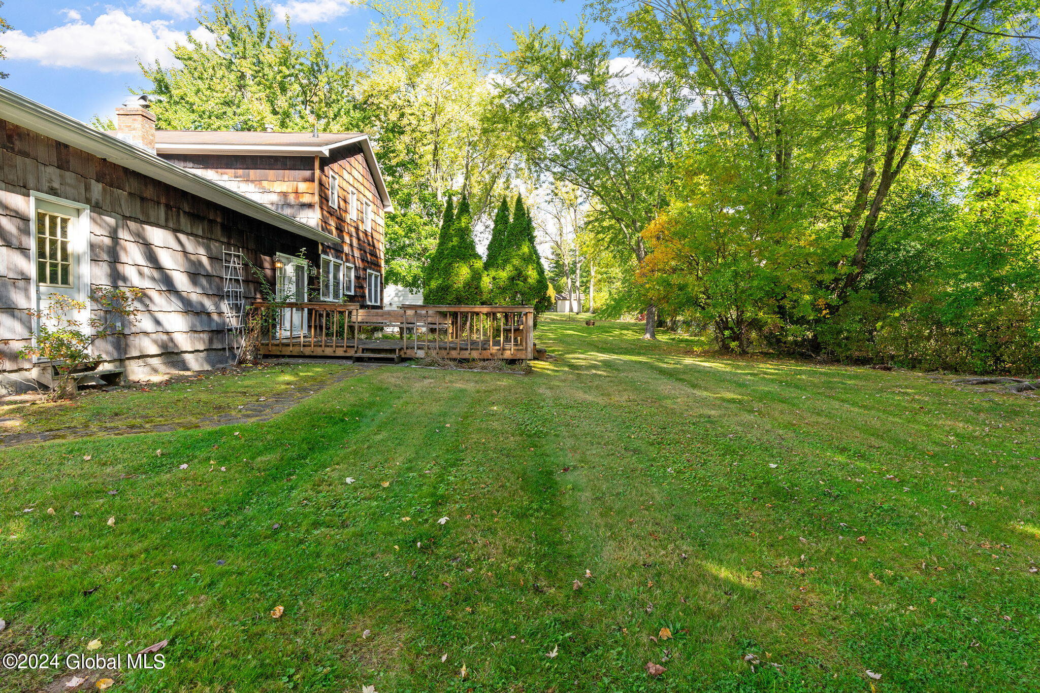 15 Dan Del Drive, Latham, New York image 36