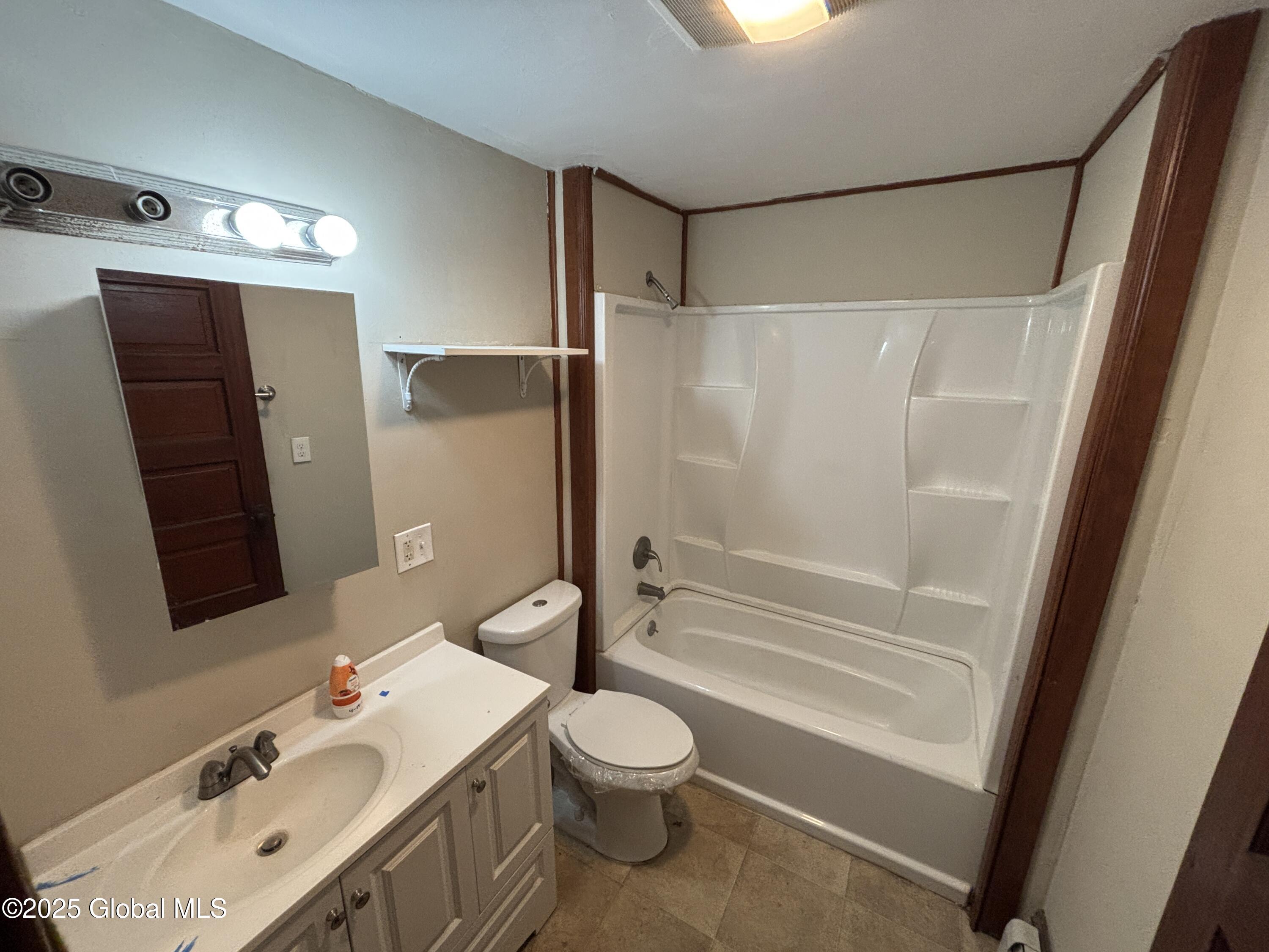 1 Schuyler Avenue, Ravena, New York image 24