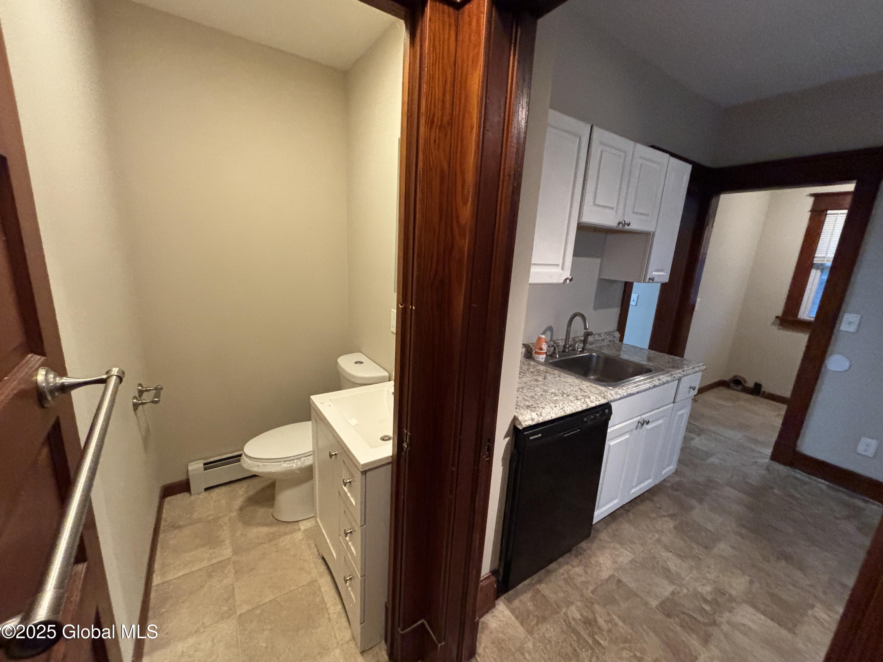 1 Schuyler Avenue, Ravena, New York image 26