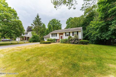 Photo of 3 Sunrise Drive, Saratoga Springs, NY 12866 (MLS # 202512079)