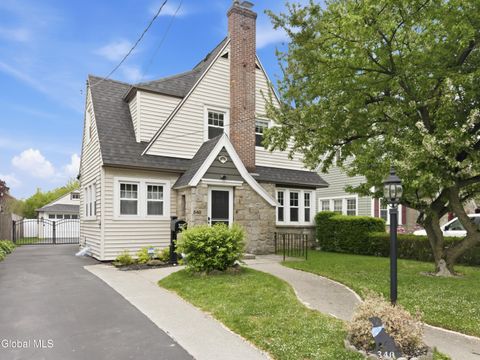 Homes For Sale - 340 Marshland Court<br/> Troy, NY 12180