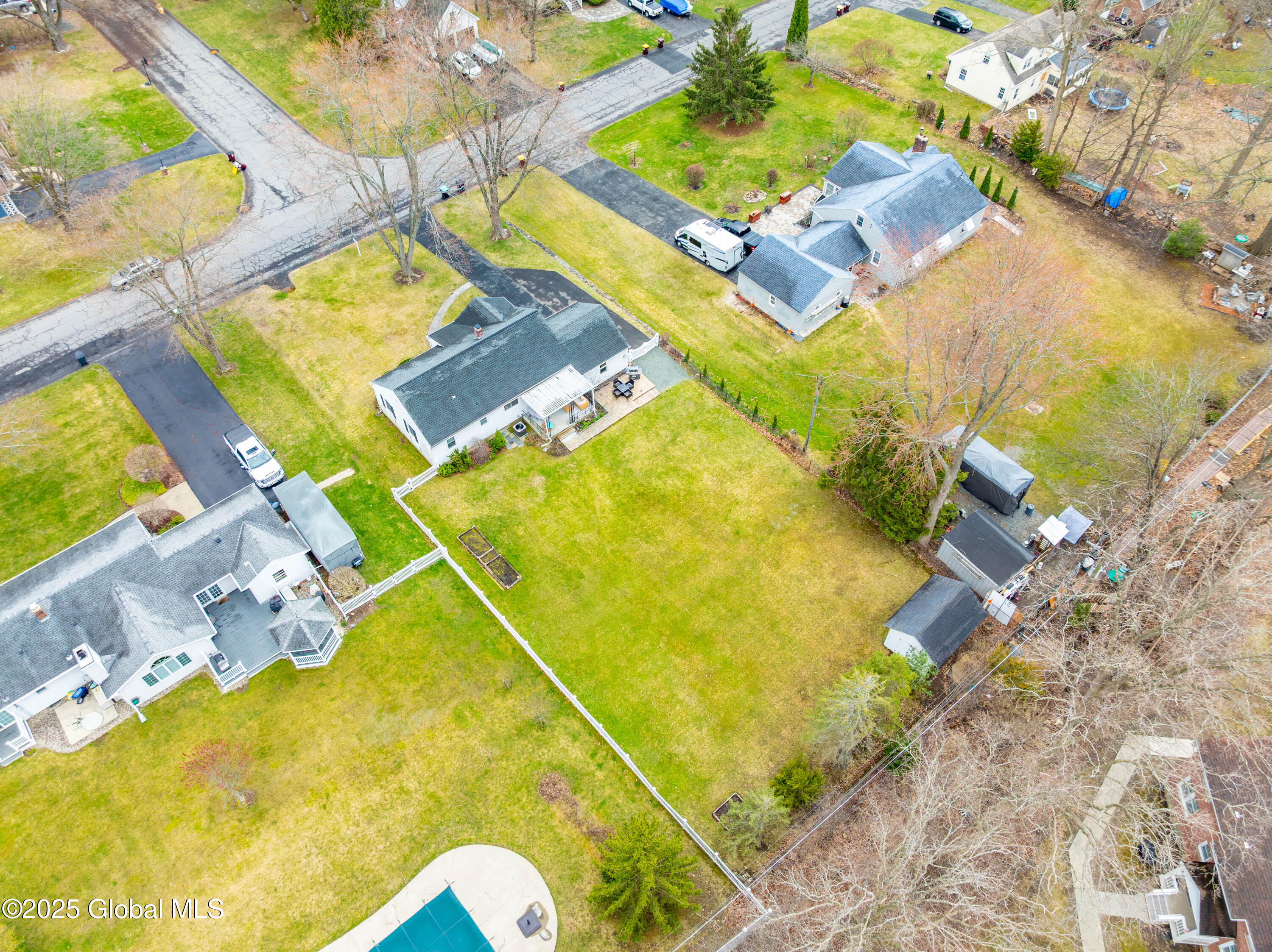 18 W Glenwood Drive, Latham, New York image 28
