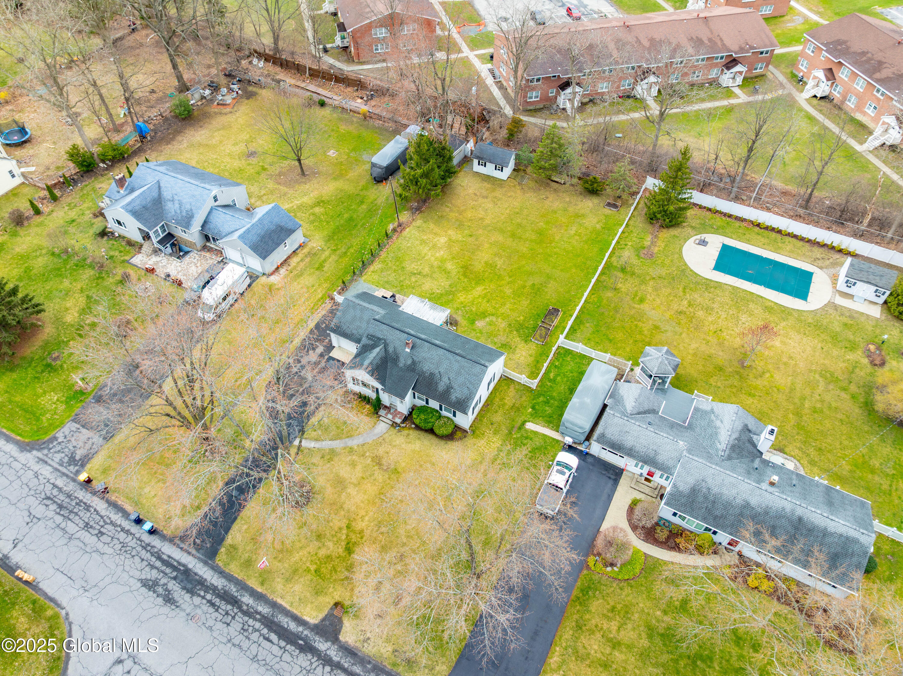 18 W Glenwood Drive, Latham, New York image 25