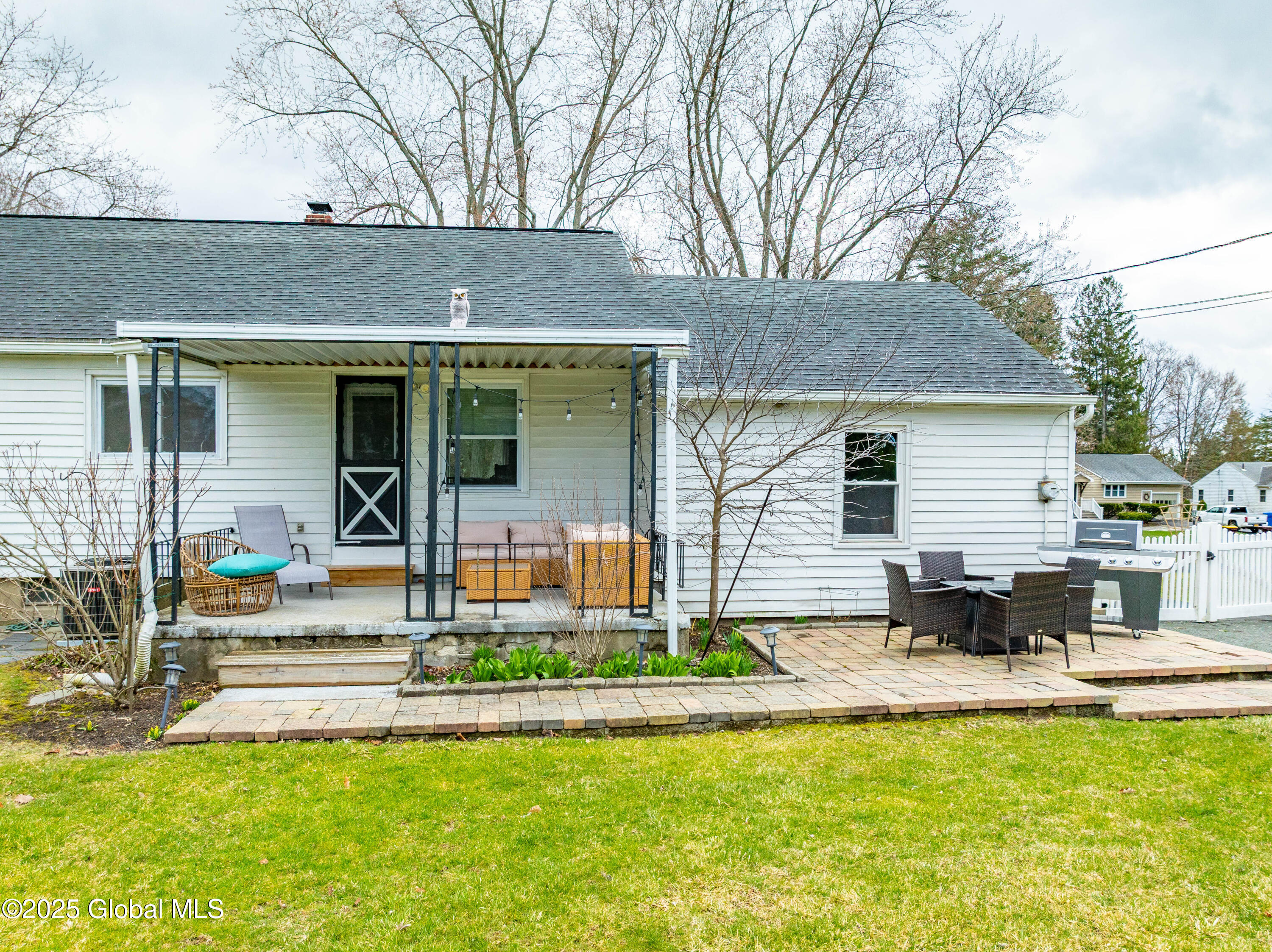 18 W Glenwood Drive, Latham, New York image 22