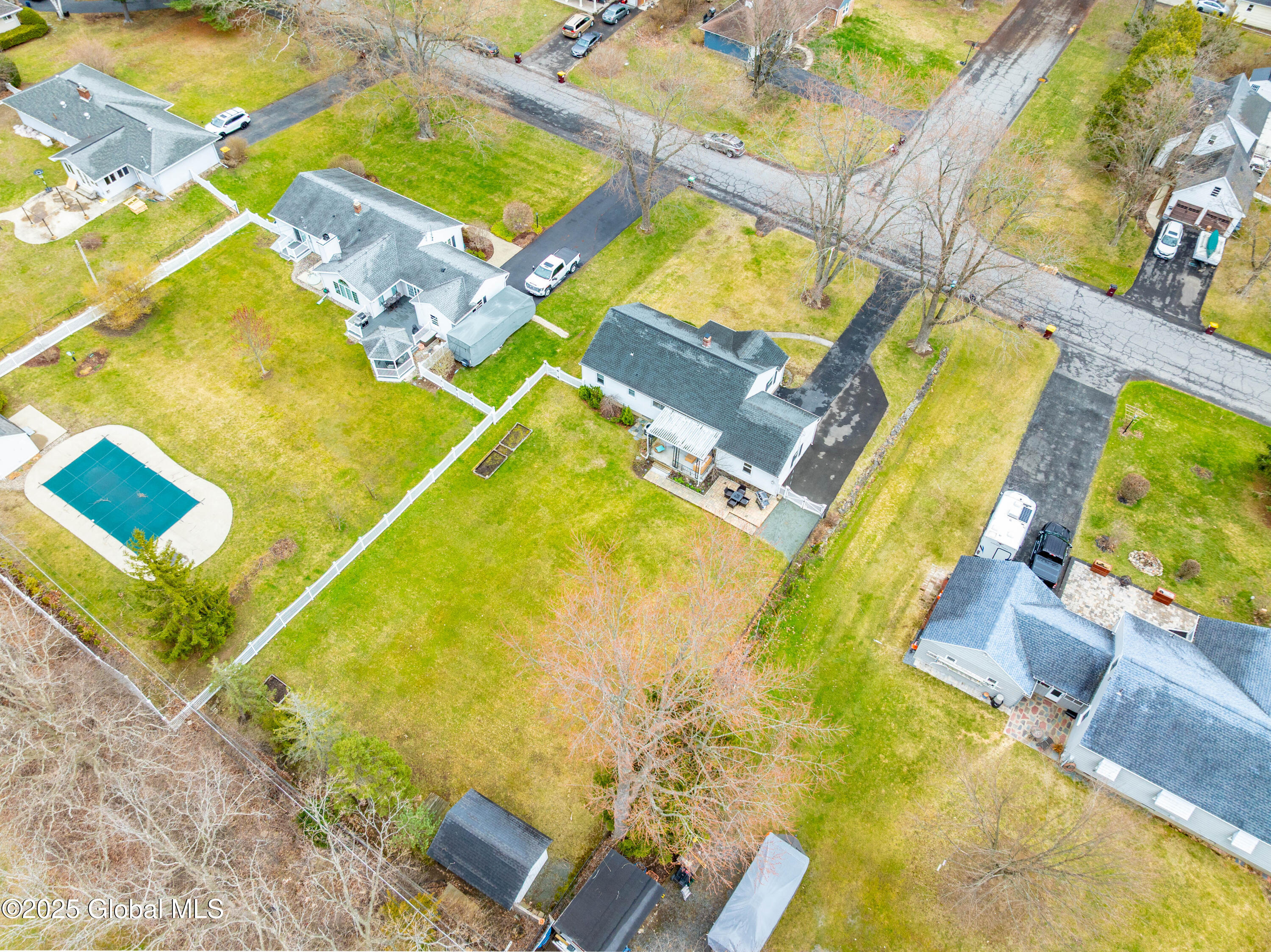18 W Glenwood Drive, Latham, New York image 27
