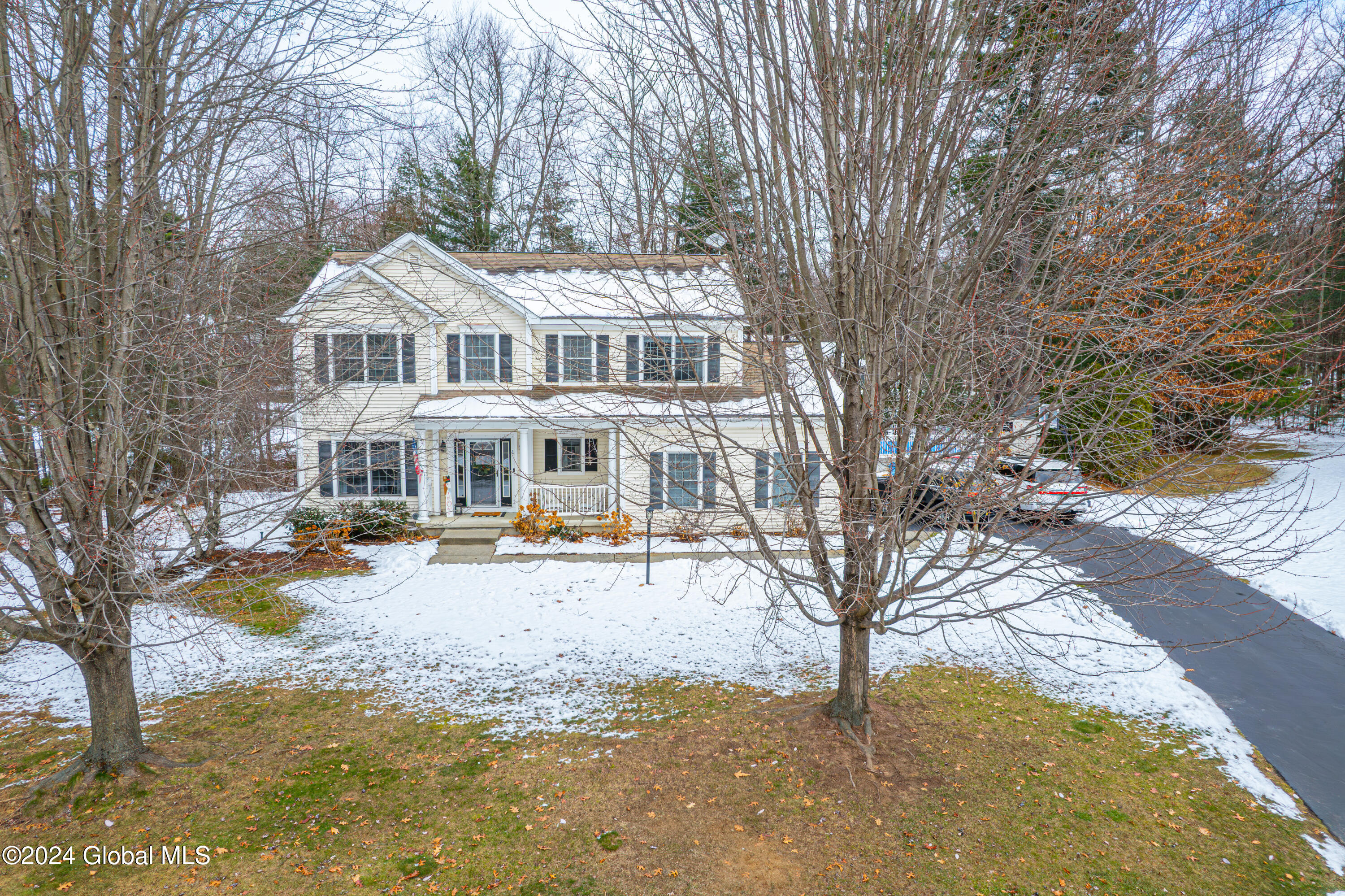 1 Sorrel Court, Clifton Park, New York image 30