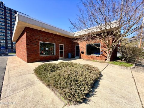 Photo of 12 Mohawk Place, Amsterdam, NY 12010 (MLS # 202615886)