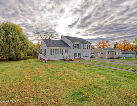 Photo of 6 Sunset View Avenue, Troy, NY 12180 (MLS # 202528719) Photo of 6 Sunset View Avenue, Troy, NY 12180 (MLS # 202528719)