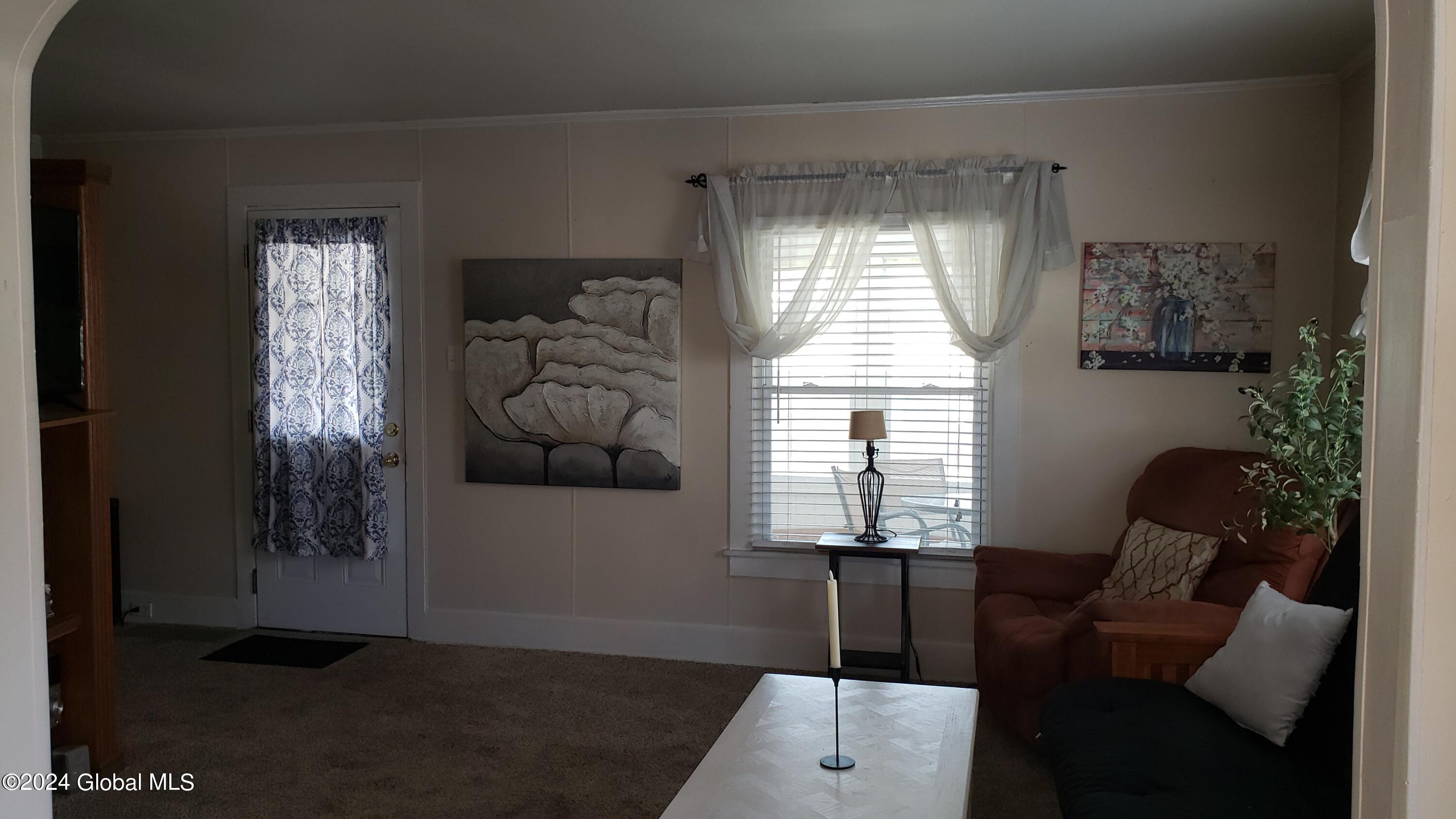 11 Saratoga Avenue, Broadalbin, New York image 13