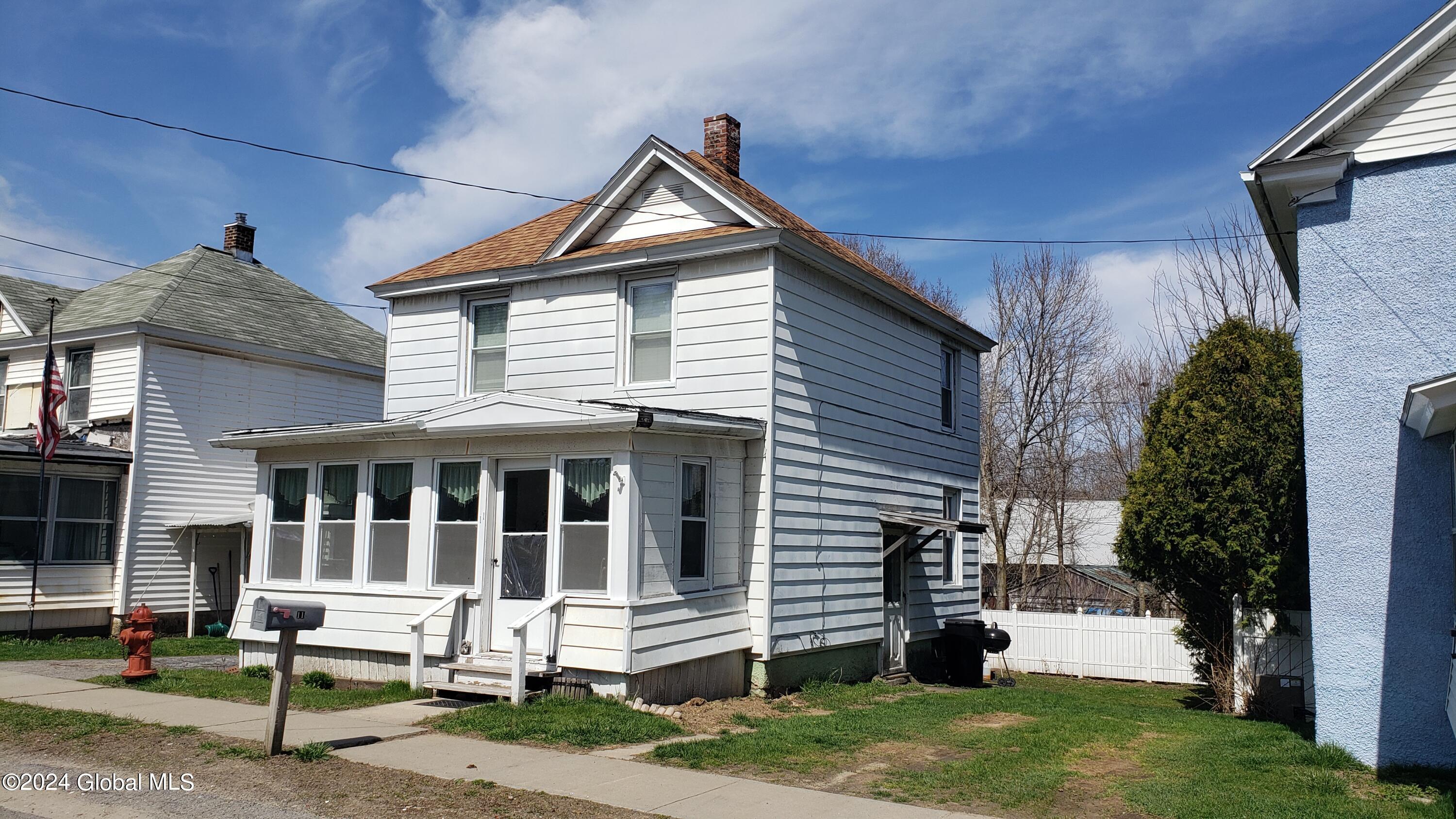 11 Saratoga Avenue, Broadalbin, New York image 3