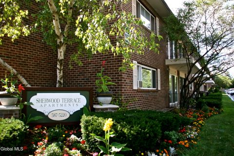 Photo of 21 Wells St #311, Saratoga, NY 12866 (MLS # 202616232)