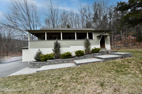 2876 US-9 Lake George NY 12845