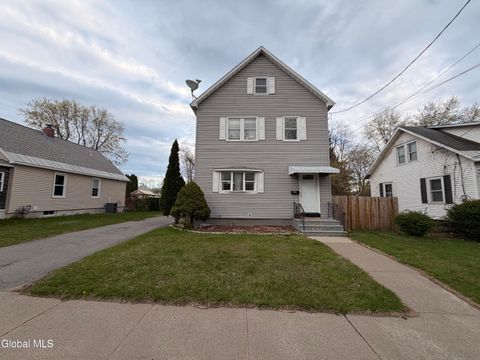 Photo of 1025 Hegeman Street, Schenectady, NY 12306 (MLS # 202615760)