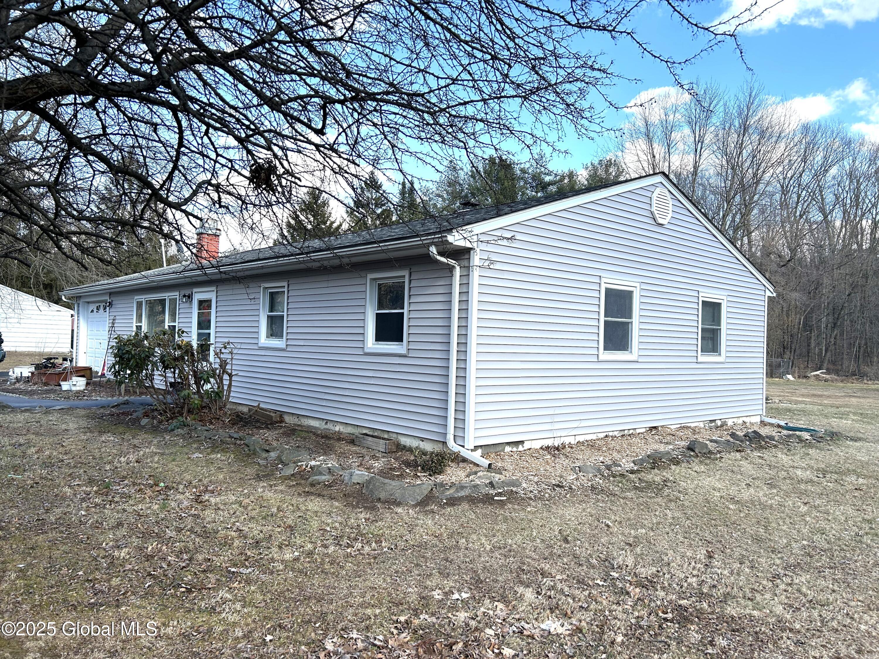 32 Robin Road, Kinderhook, New York image 7
