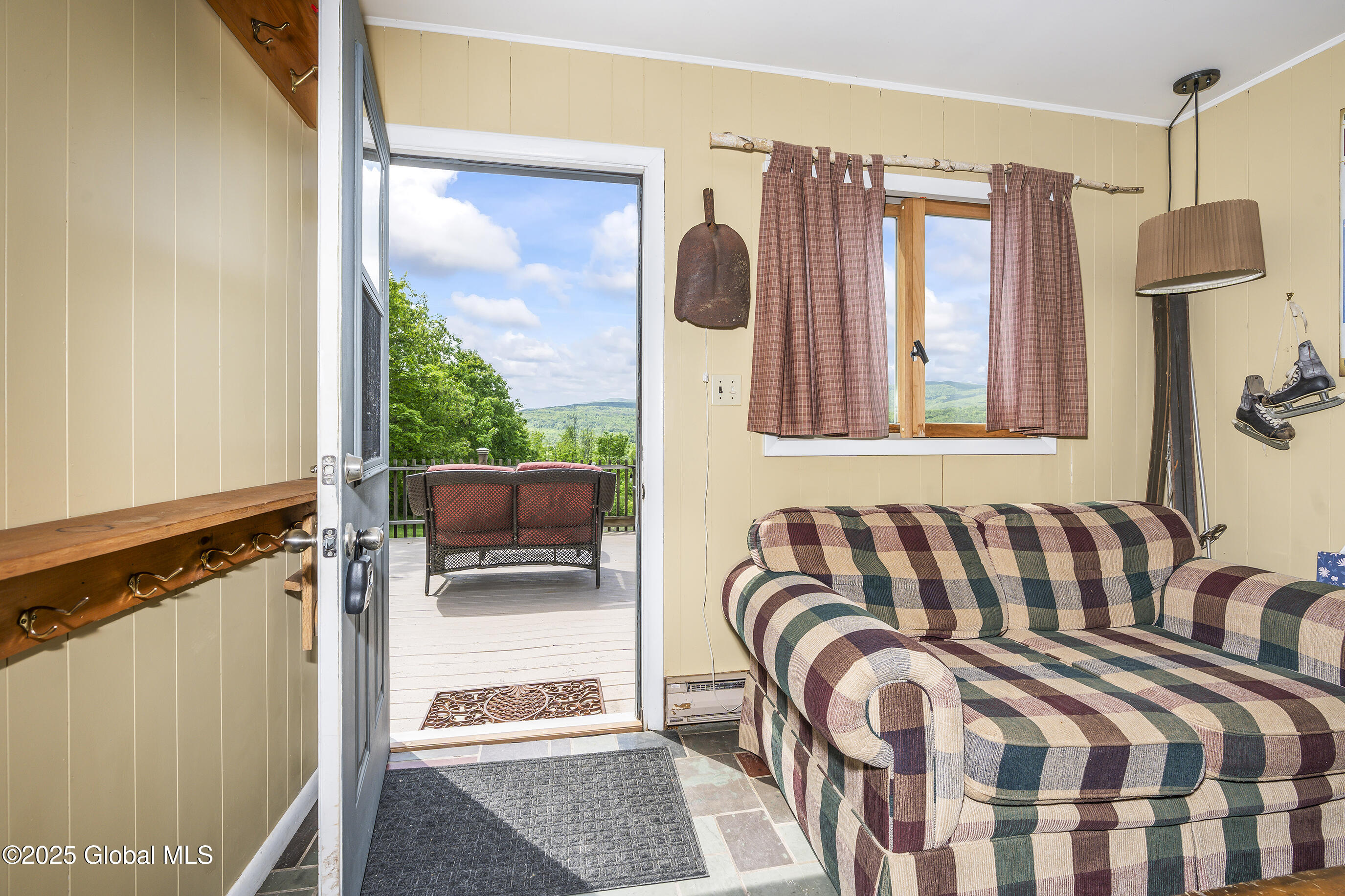 19 Knowles Road, Preston Hollow, New York image 7