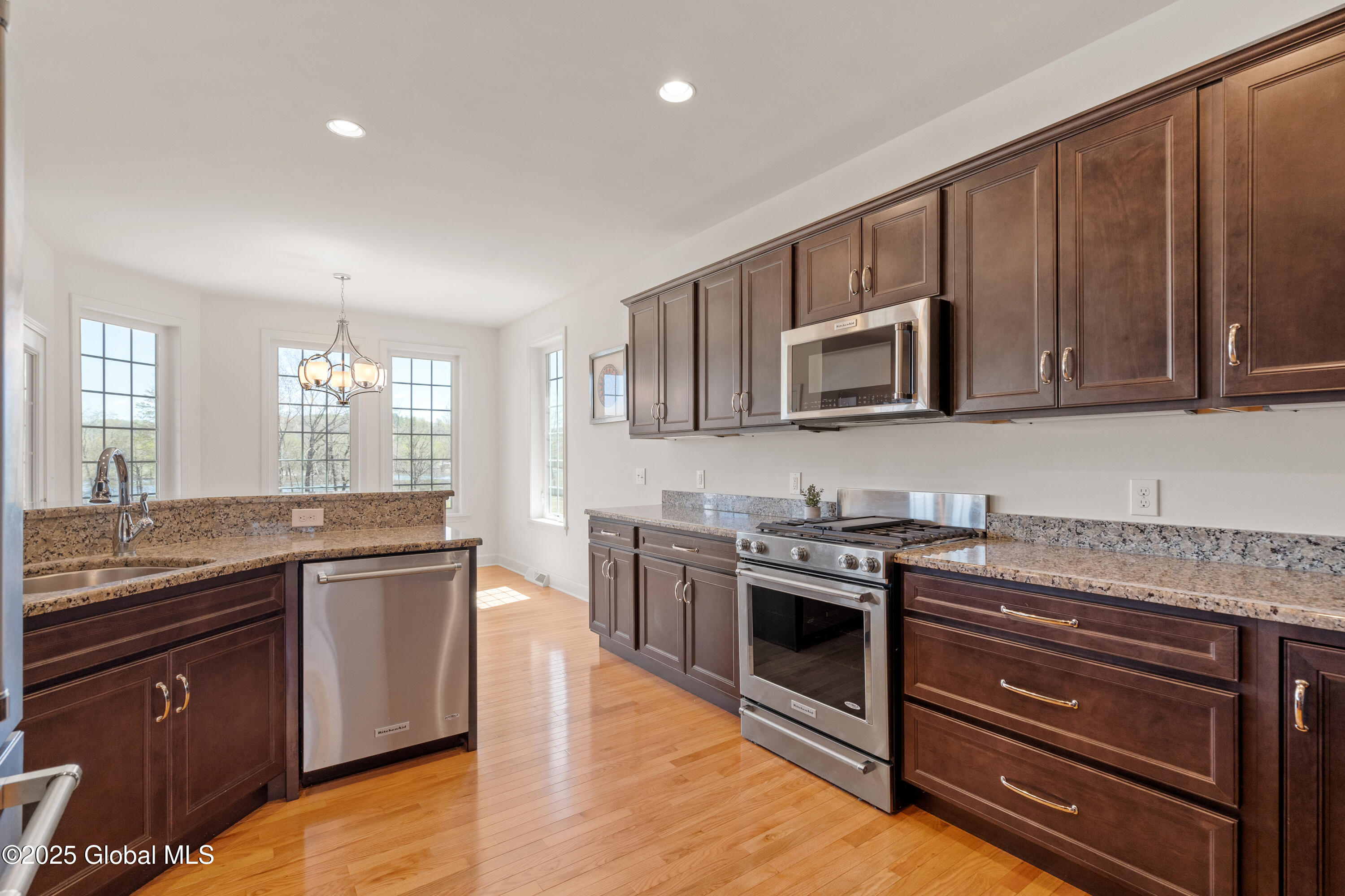 3 Riverside Court, Stillwater, New York image 6