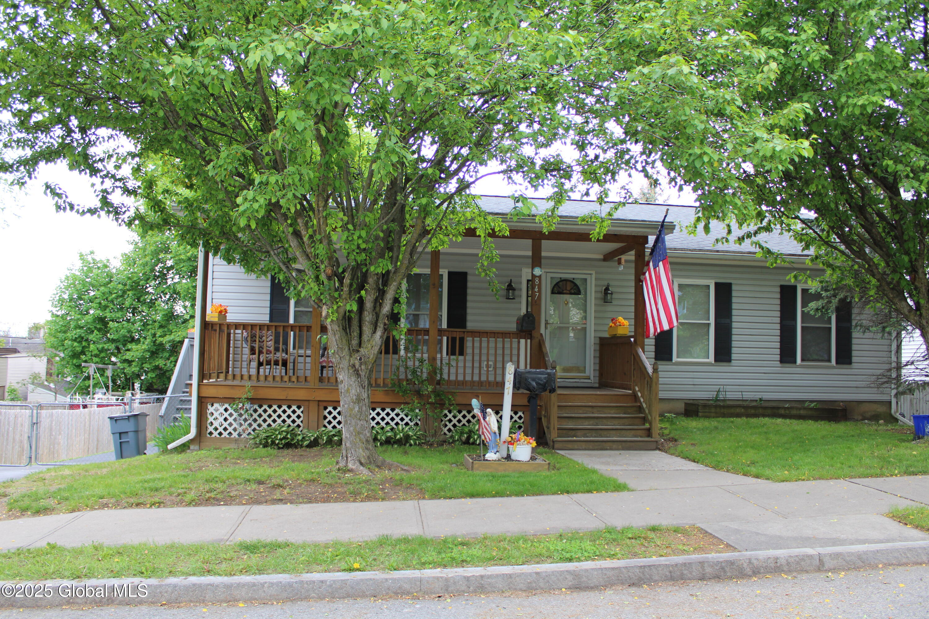 847 3rd Street, Rensselaer, New York image 2