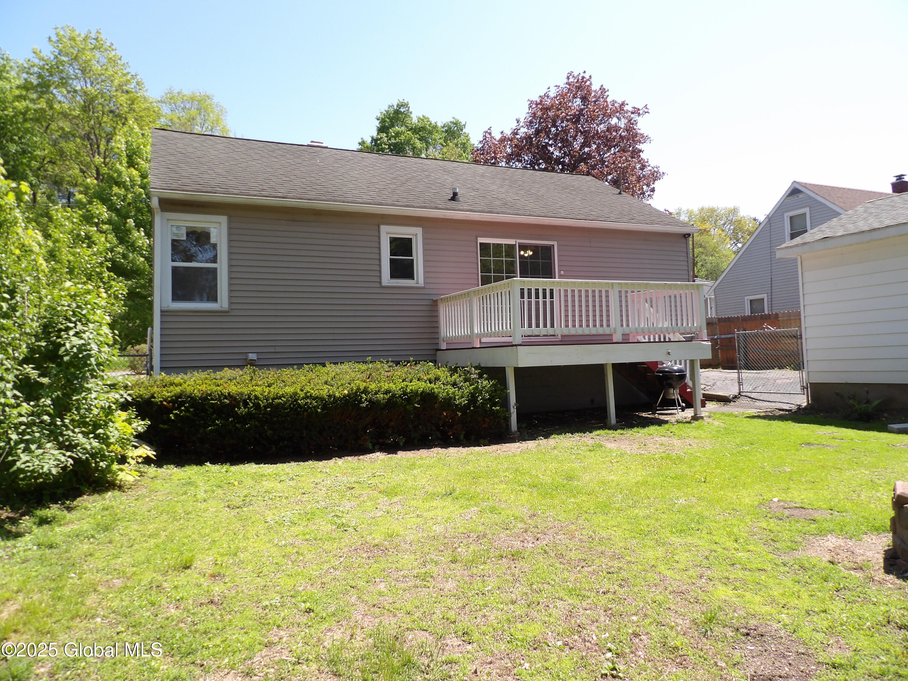 1005 9th Avenue, Troy, New York image 5