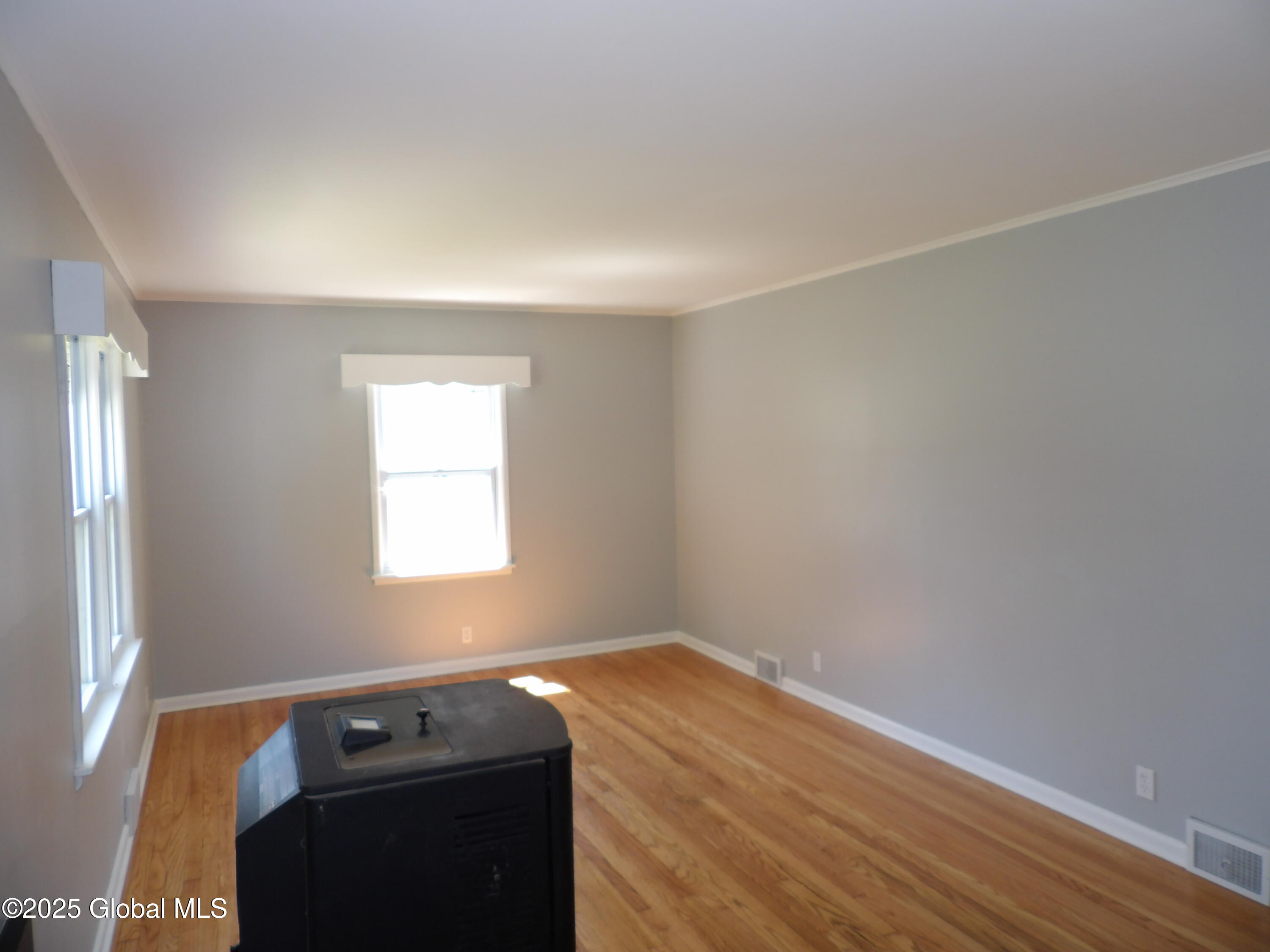 1005 9th Avenue, Troy, New York image 16