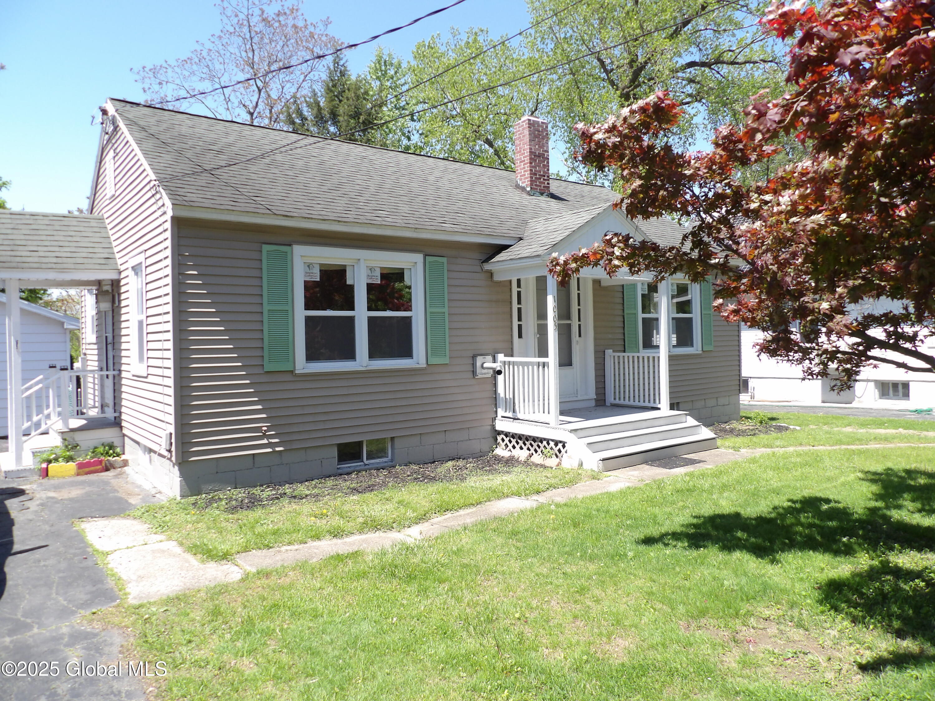 1005 9th Avenue, Troy, New York image 1