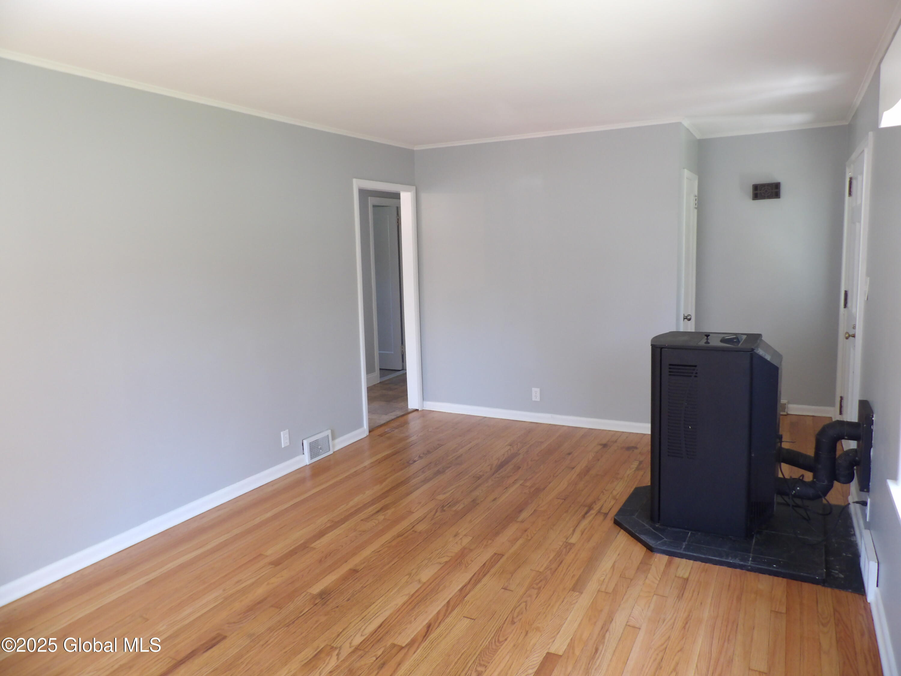 1005 9th Avenue, Troy, New York image 17