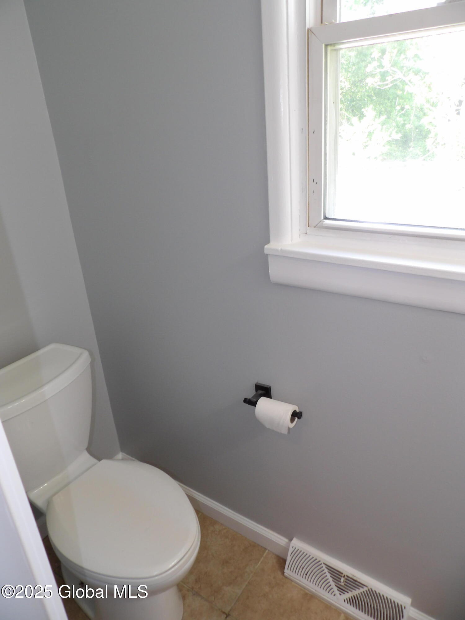1005 9th Avenue, Troy, New York image 20