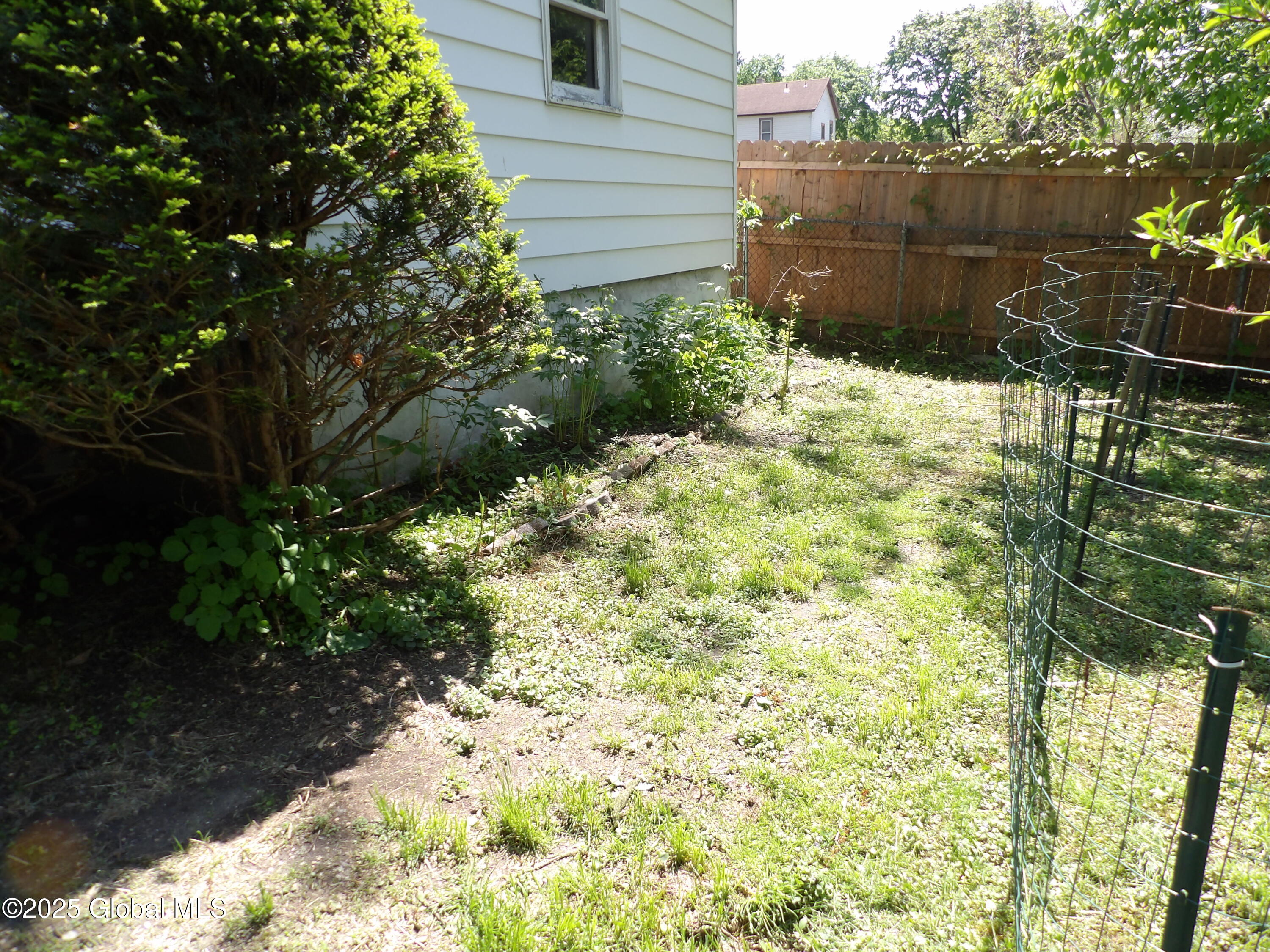 1005 9th Avenue, Troy, New York image 9