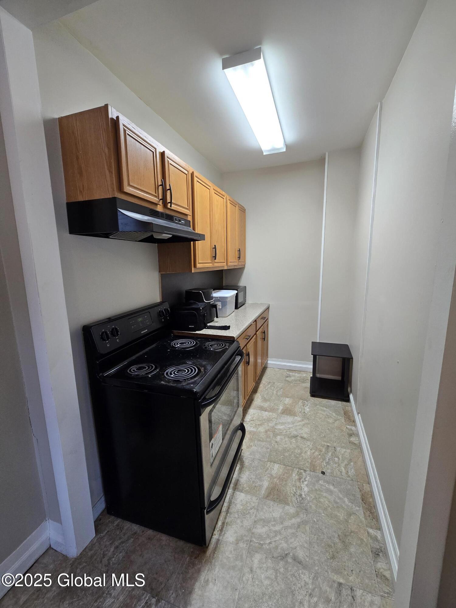 127 Exchange Street, Colonie, New York image 11