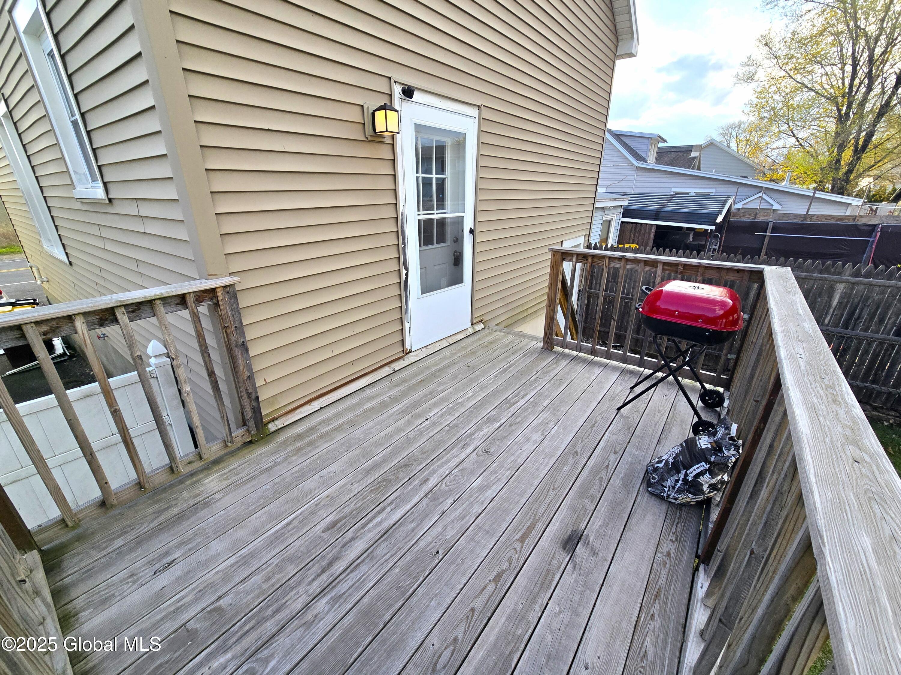 127 Exchange Street, Colonie, New York image 25
