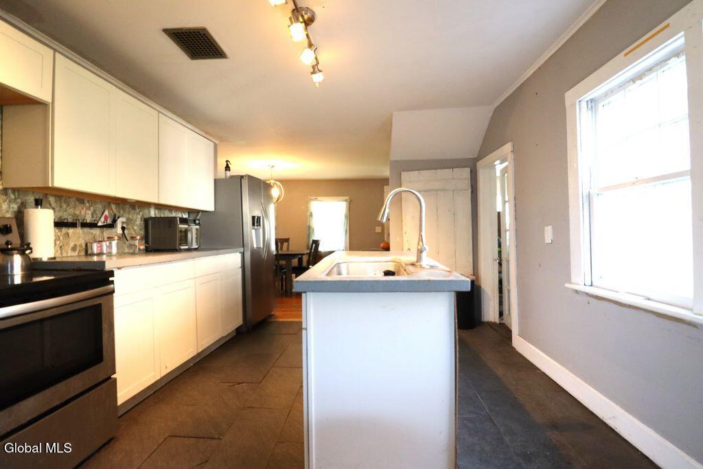 4426 NY Highway 43