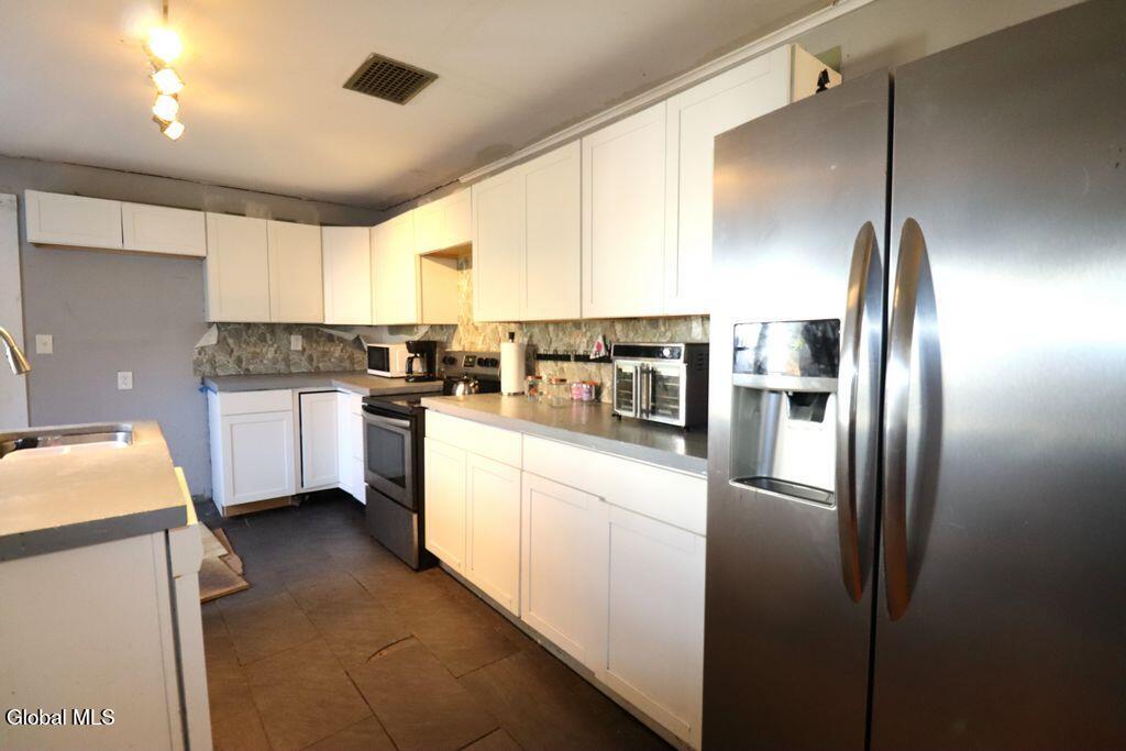 4426 NY Highway 43