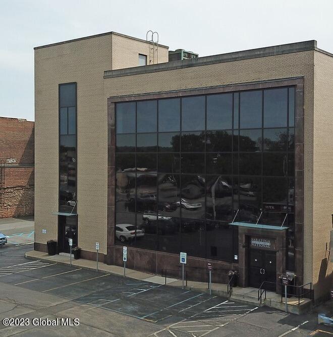 Schenectady, New York 12305, United States, ,Commercial,Active,73605