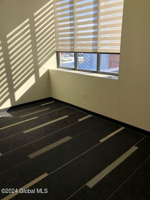 Schenectady, New York 12305, United States, ,Commercial,Active,73605