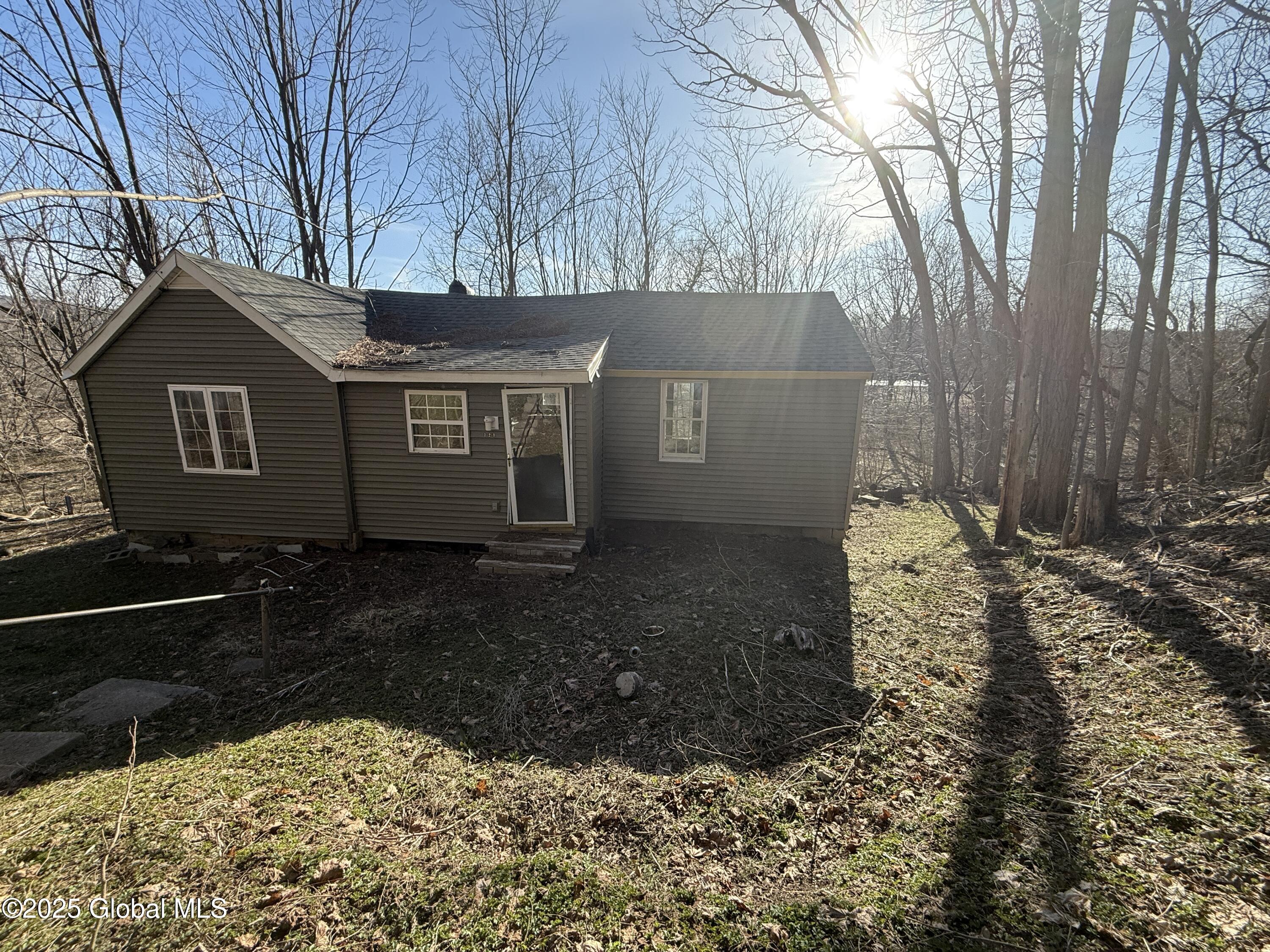 123 Piper Road, Herkimer, New York image 1