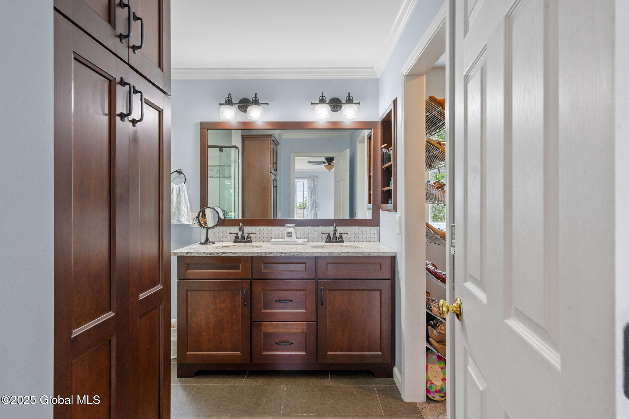 2 Kimberly Circle, Troy, New York image 38