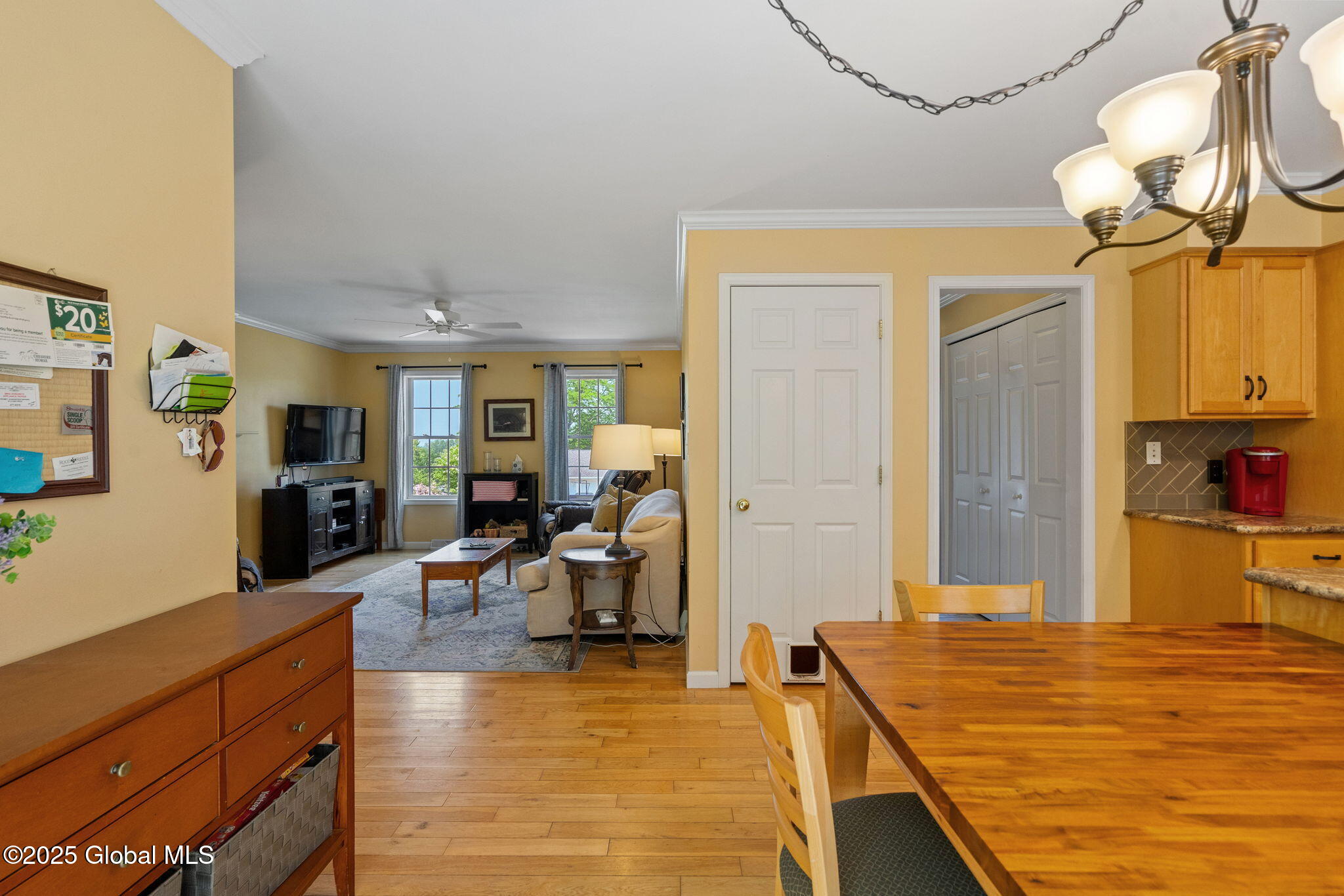 2 Kimberly Circle, Troy, New York image 24
