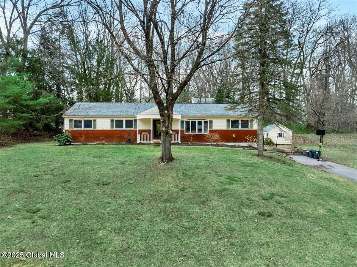 5 N Hill Drive, Ballston Lake, New York image 40