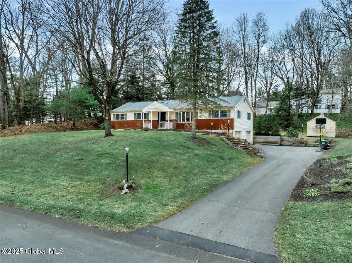 5 N Hill Drive, Ballston Lake, New York image 41