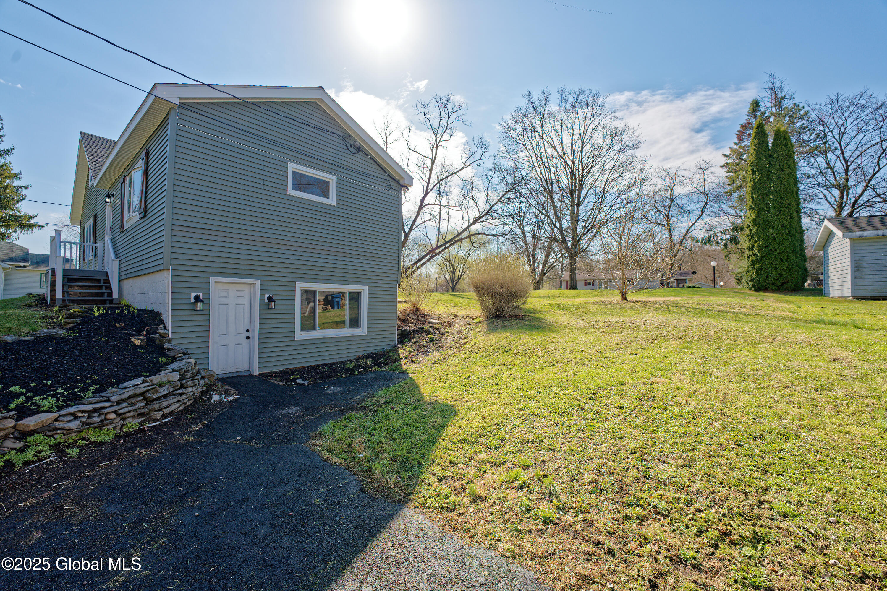 12 Willowbrook Avenue, Selkirk, New York image 48