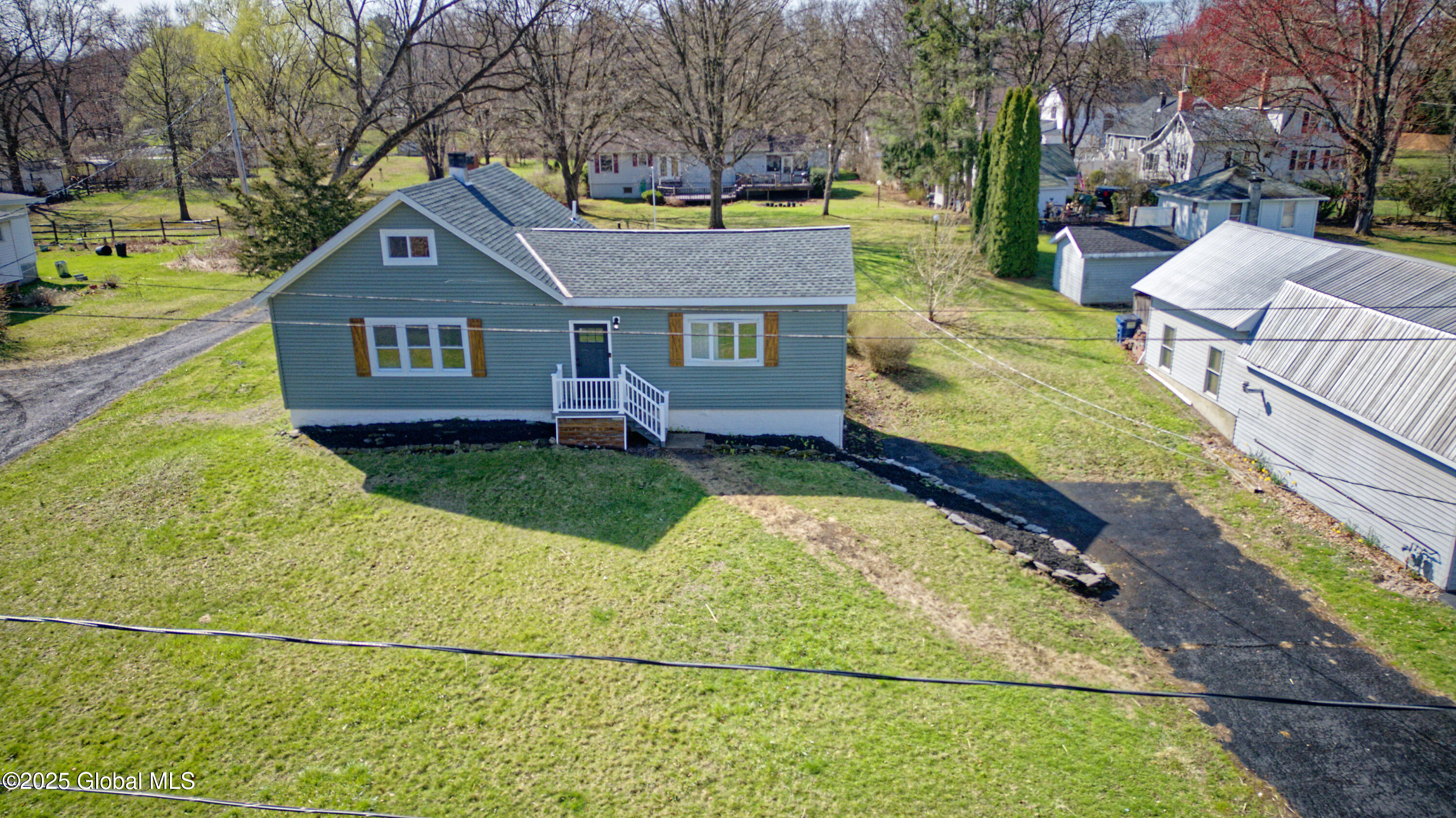 12 Willowbrook Avenue, Selkirk, New York image 2