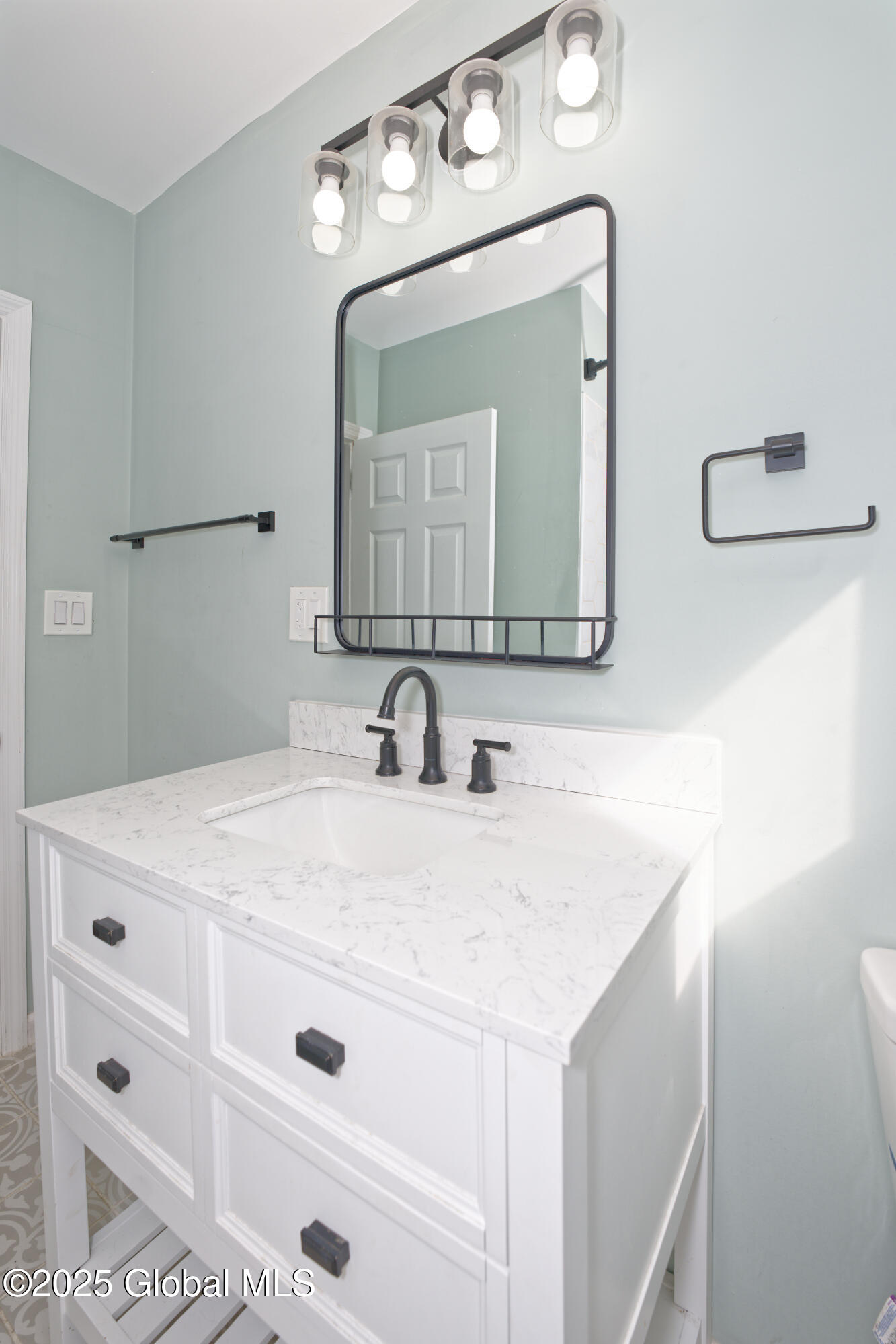 12 Willowbrook Avenue, Selkirk, New York image 25