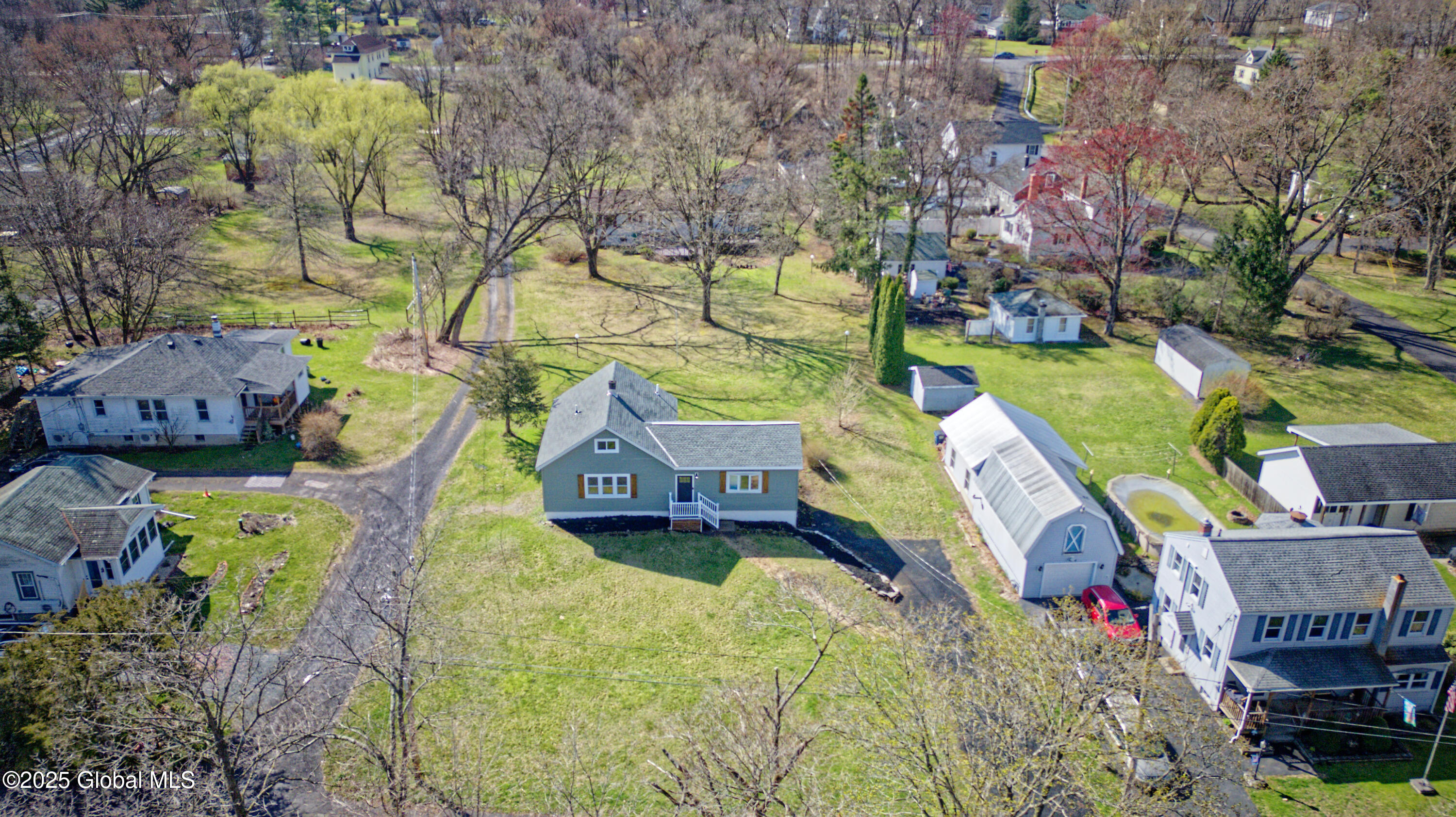 12 Willowbrook Avenue, Selkirk, New York image 44