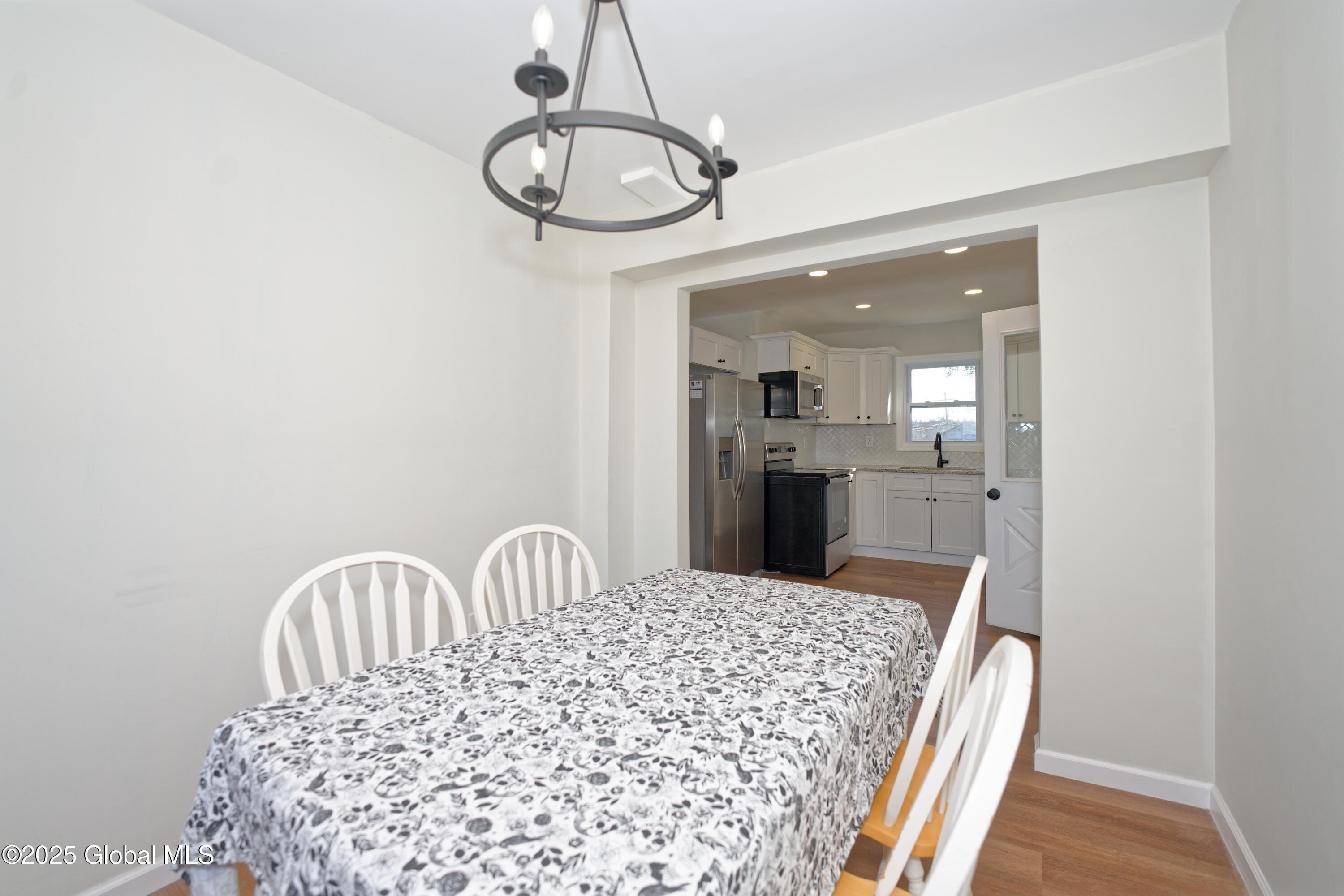 12 Willowbrook Avenue, Selkirk, New York image 14