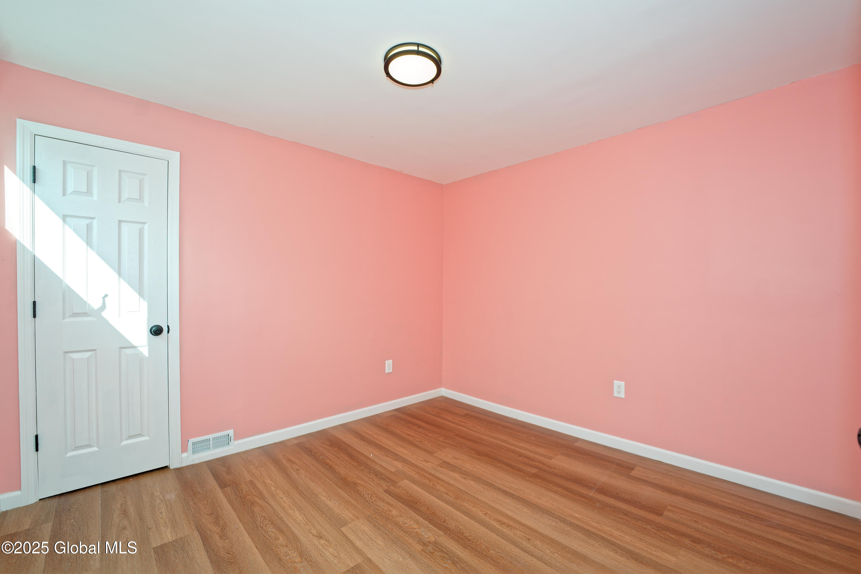12 Willowbrook Avenue, Selkirk, New York image 23