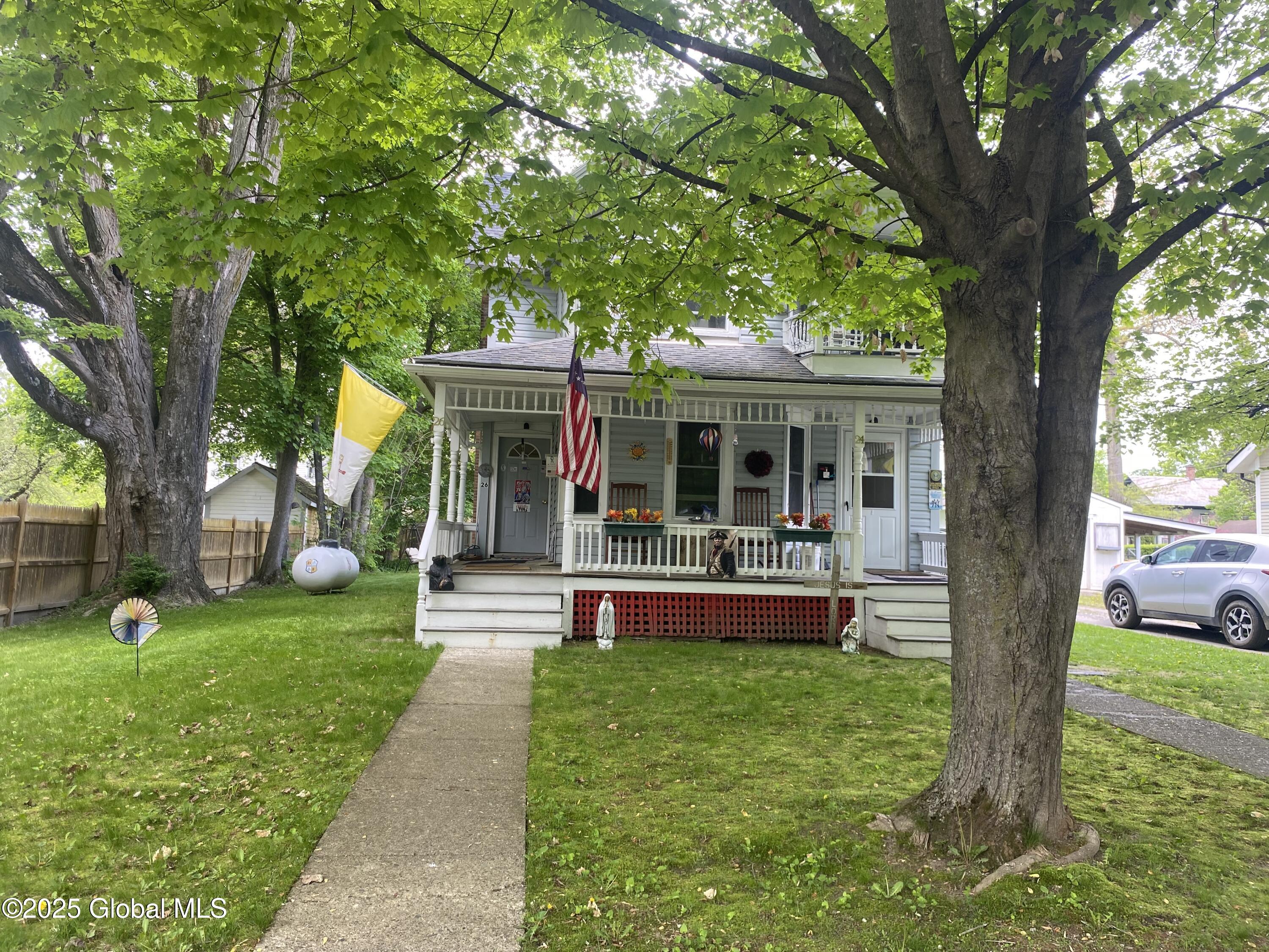 Listing image 1