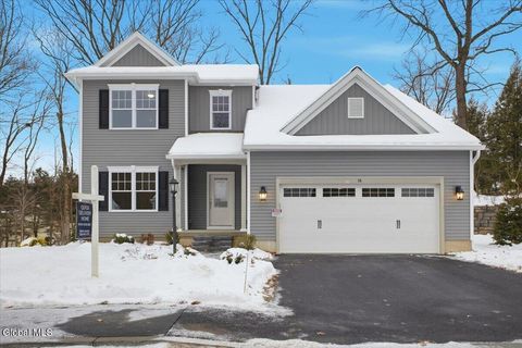 Photo of 14 Wellington Court, Clifton Park, NY 12065 (MLS # 202530725)
